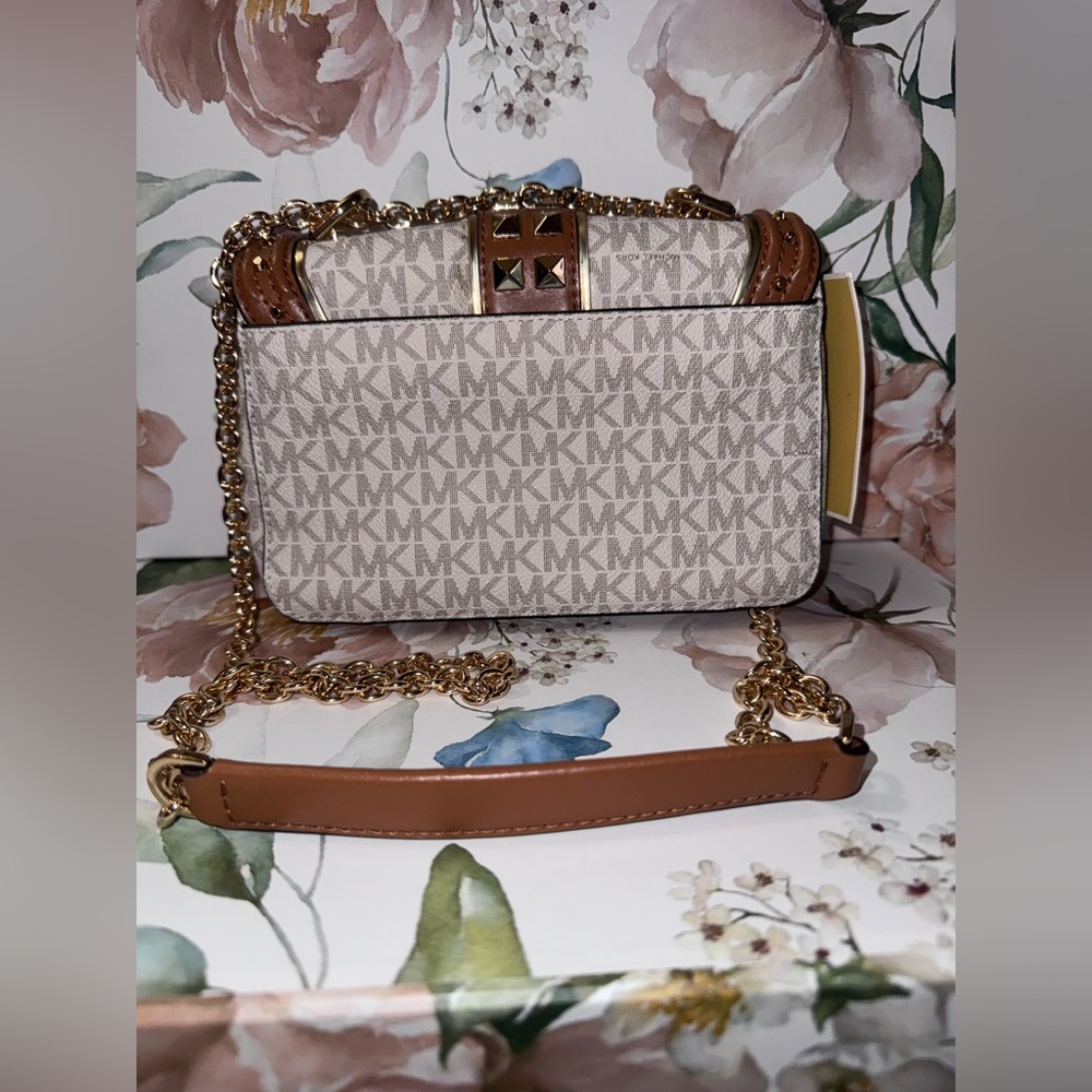 Michael Kors SoHo Frameout Signature Chain Shoulder Bag - Picture 3 of 5